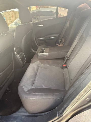 2019 Dodge Charger SXT