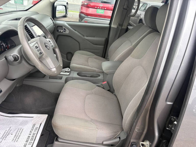 2019 Nissan Frontier S