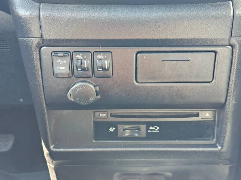 2017 Toyota Sienna Limited Premium 7-Passenger