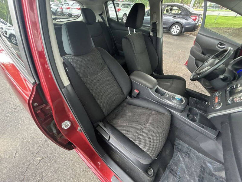2015 Nissan LEAF