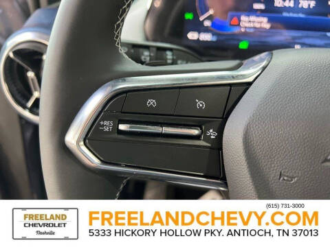 2025 Chevrolet Equinox EV LT 2