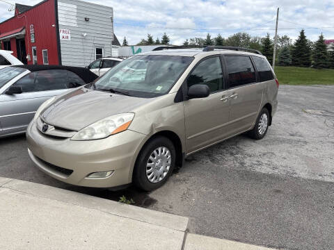 2007 Toyota Sienna LE 7-Passenger