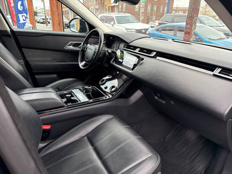 2018 Land Rover Range Rover Velar D180 S