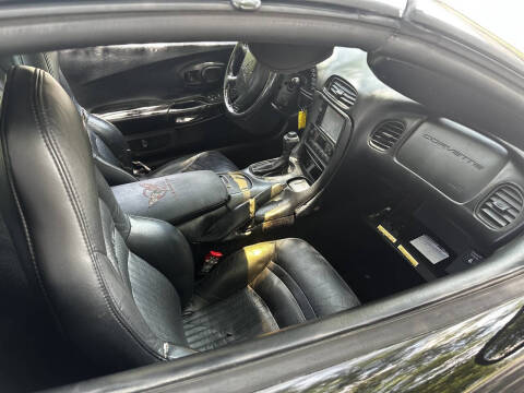2004 Chevrolet Corvette