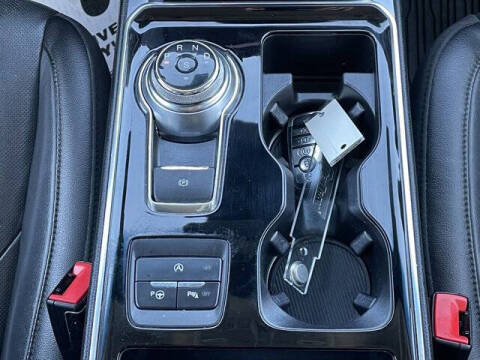 2019 Ford Edge Titanium