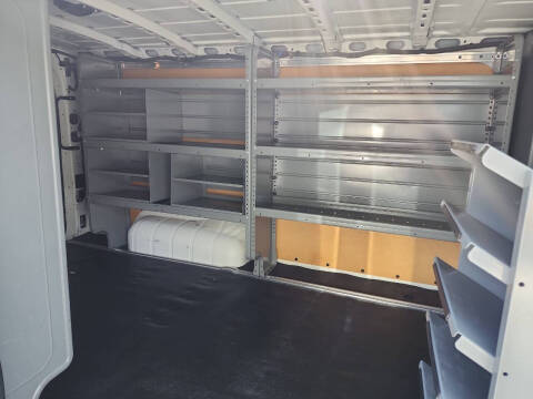 2018 Nissan NV 2500 HD SV