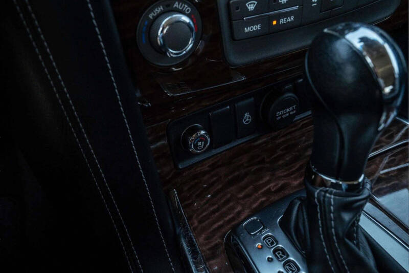 2017 Nissan Armada Platinum