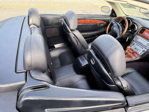 2005 Lexus SC 430