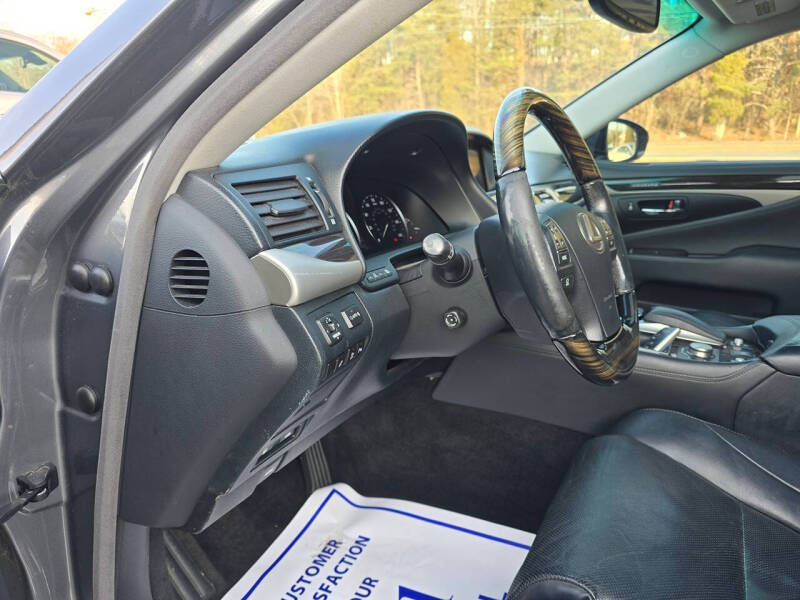 2013 Lexus LS 460