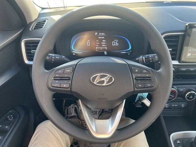 2026 Hyundai Venue SE