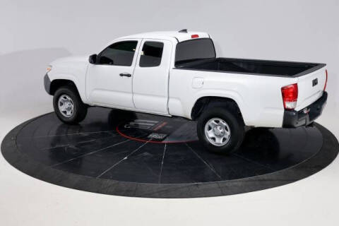2017 Toyota Tacoma SR