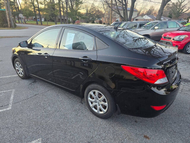 2012 Hyundai ACCENT for sale at QUEENSGATE AUTO SALES in York, PA