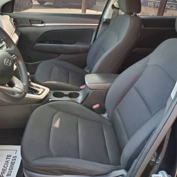 2019 Hyundai Elantra