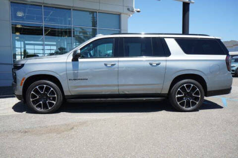 2025 Chevrolet Suburban RST