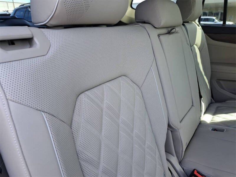 2026 Volkswagen Atlas SEL Premium R-Line 4Motion