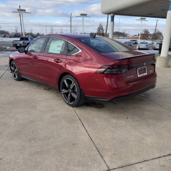 2025 Honda Accord Hybrid Sport