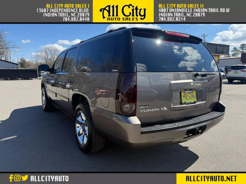 2011 GMC Yukon XL SLT