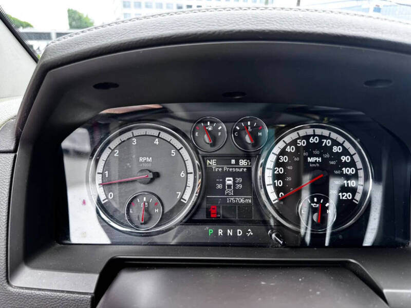 2012 RAM 1500 Laramie