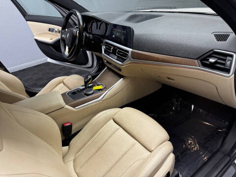 2019 BMW 3 Series 330i