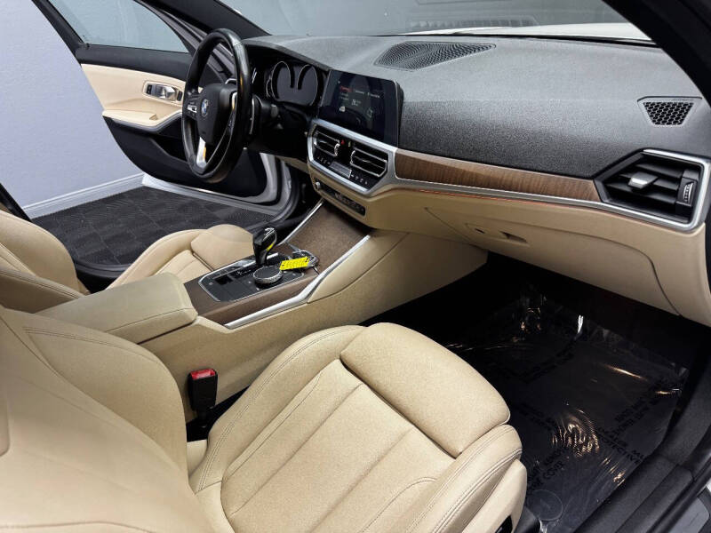 2019 BMW 3 Series 330i