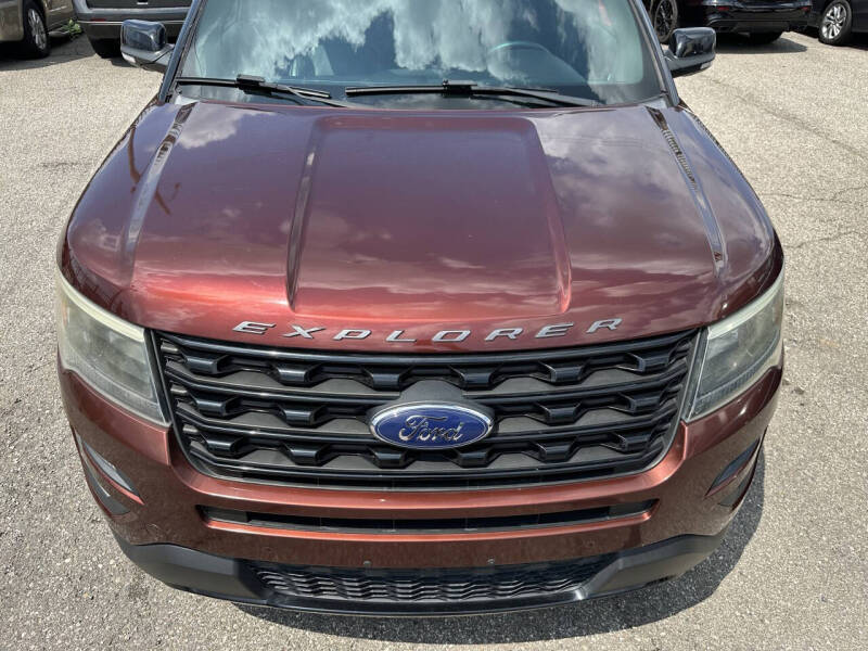 2016 Ford Explorer Sport