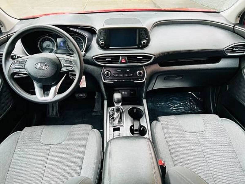 2020 Hyundai Santa Fe SE