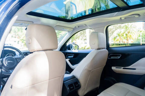 2017 Jaguar F-PACE 35t Premium