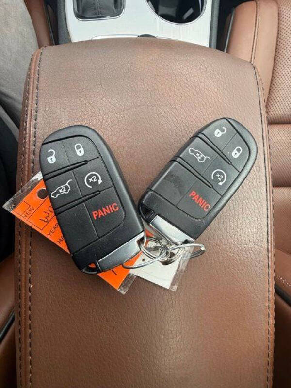 2018 Jeep Grand Cherokee Summit