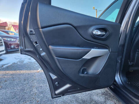 2017 Jeep Cherokee Trailhawk