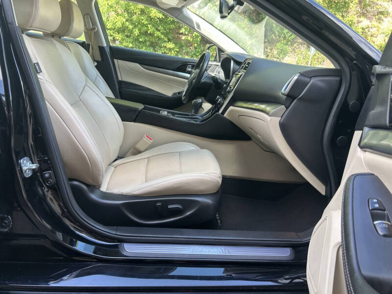 2019 Nissan Maxima 3.5 SV