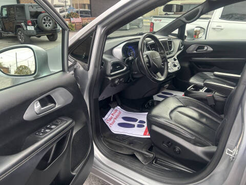 2018 Chrysler Pacifica Touring L