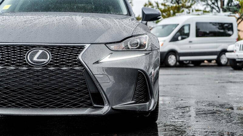 2017 Lexus IS 300