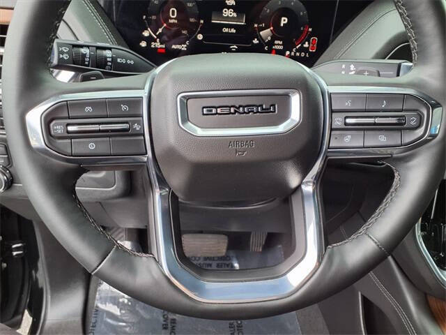 2025 GMC Yukon XL Denali