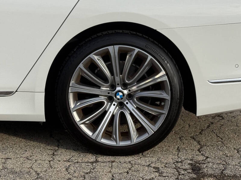 2016 BMW 7 Series 750i xDrive