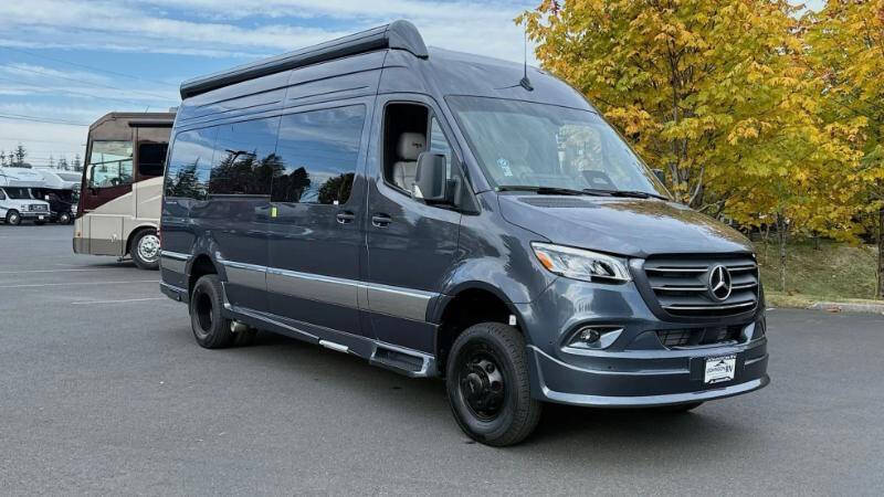 2025 Mercedes-Benz Sprinter