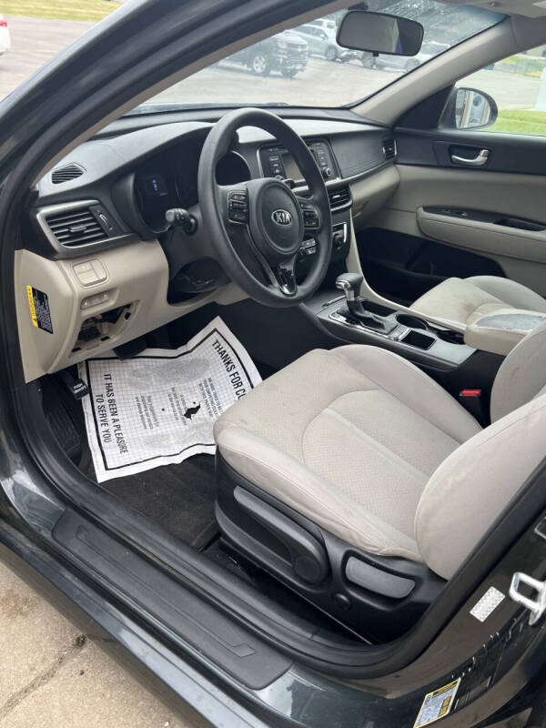 2016 Kia Optima LX