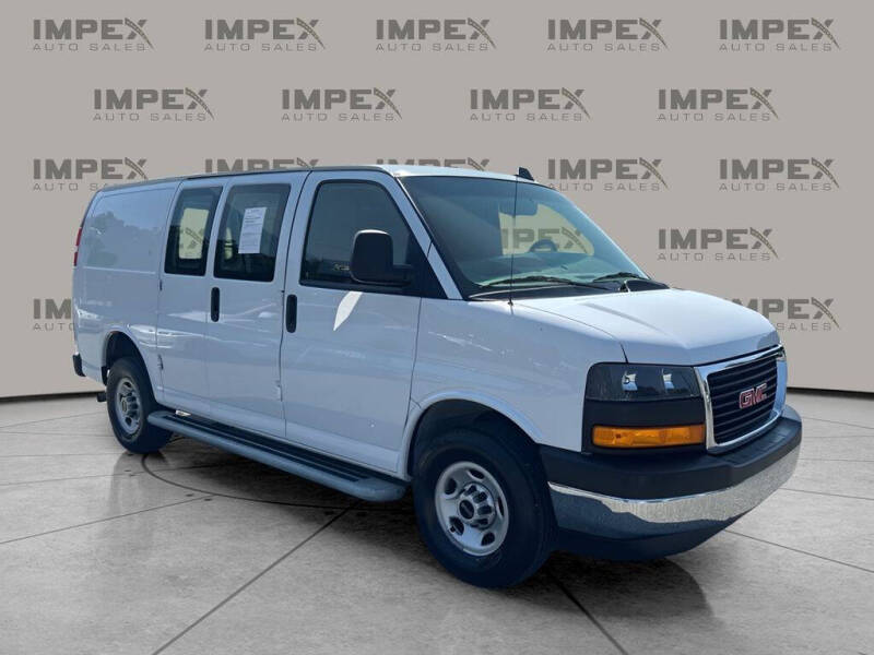 2023 GMC Savana 2500