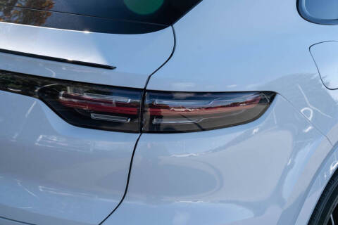 2023 Porsche Cayenne