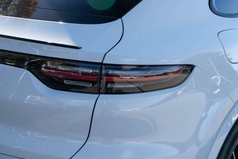 2023 Porsche Cayenne