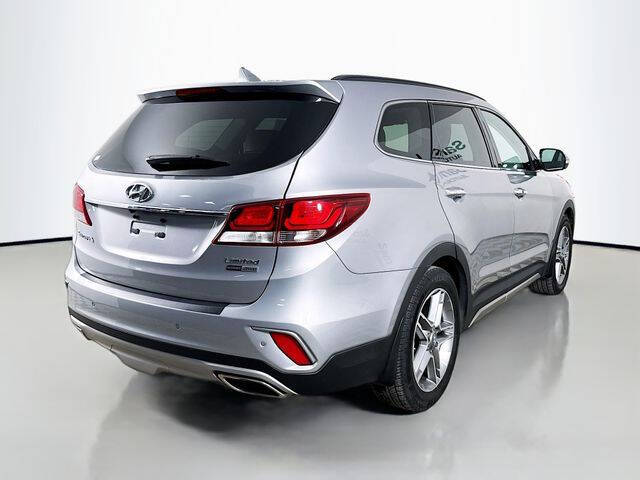 2017 Hyundai Santa Fe Limited Ultimate