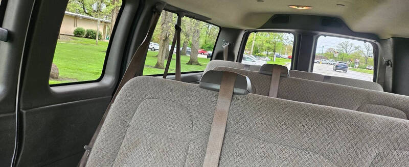 2017 Chevrolet Express LT 2500