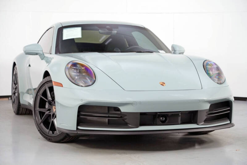 2025 Porsche 911 Carrera