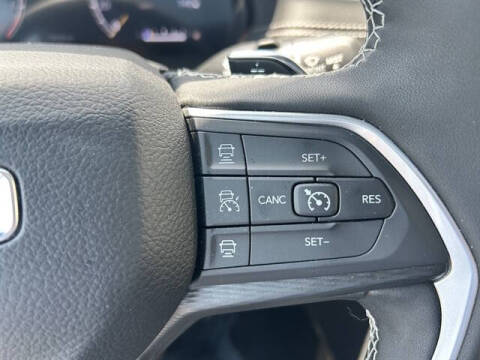 2024 Jeep Grand Cherokee Laredo