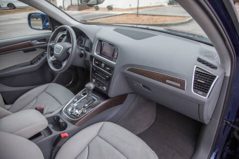 2016 Audi Q5 2.0T quattro Premium Plus