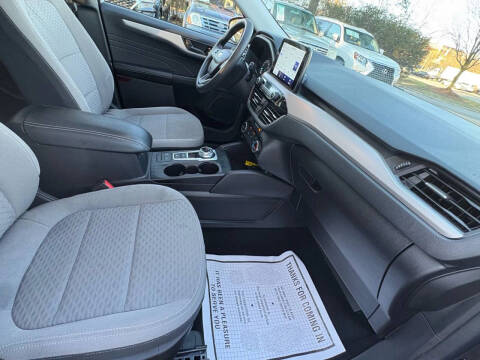 2022 Ford Escape SE