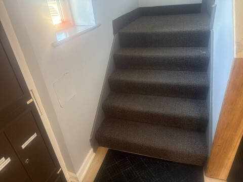 2010 Toyota Prius III