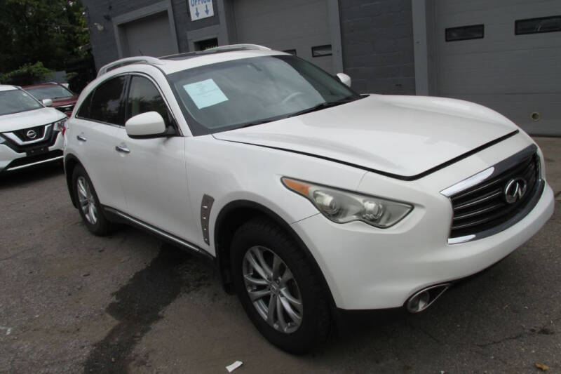 2012 Infiniti FX35