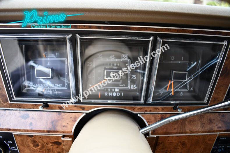 1986 Lincoln Town Car