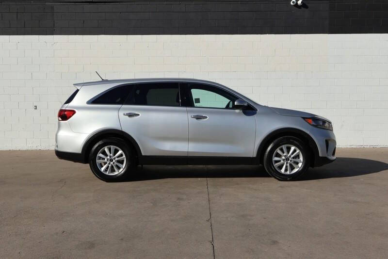 2020 Kia Sorento LX V6