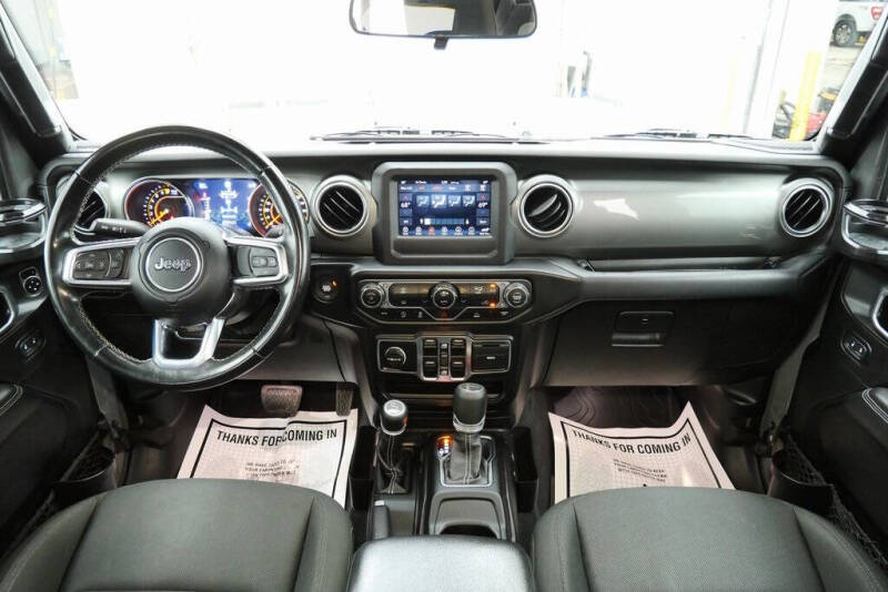 2020 Jeep Gladiator Overland